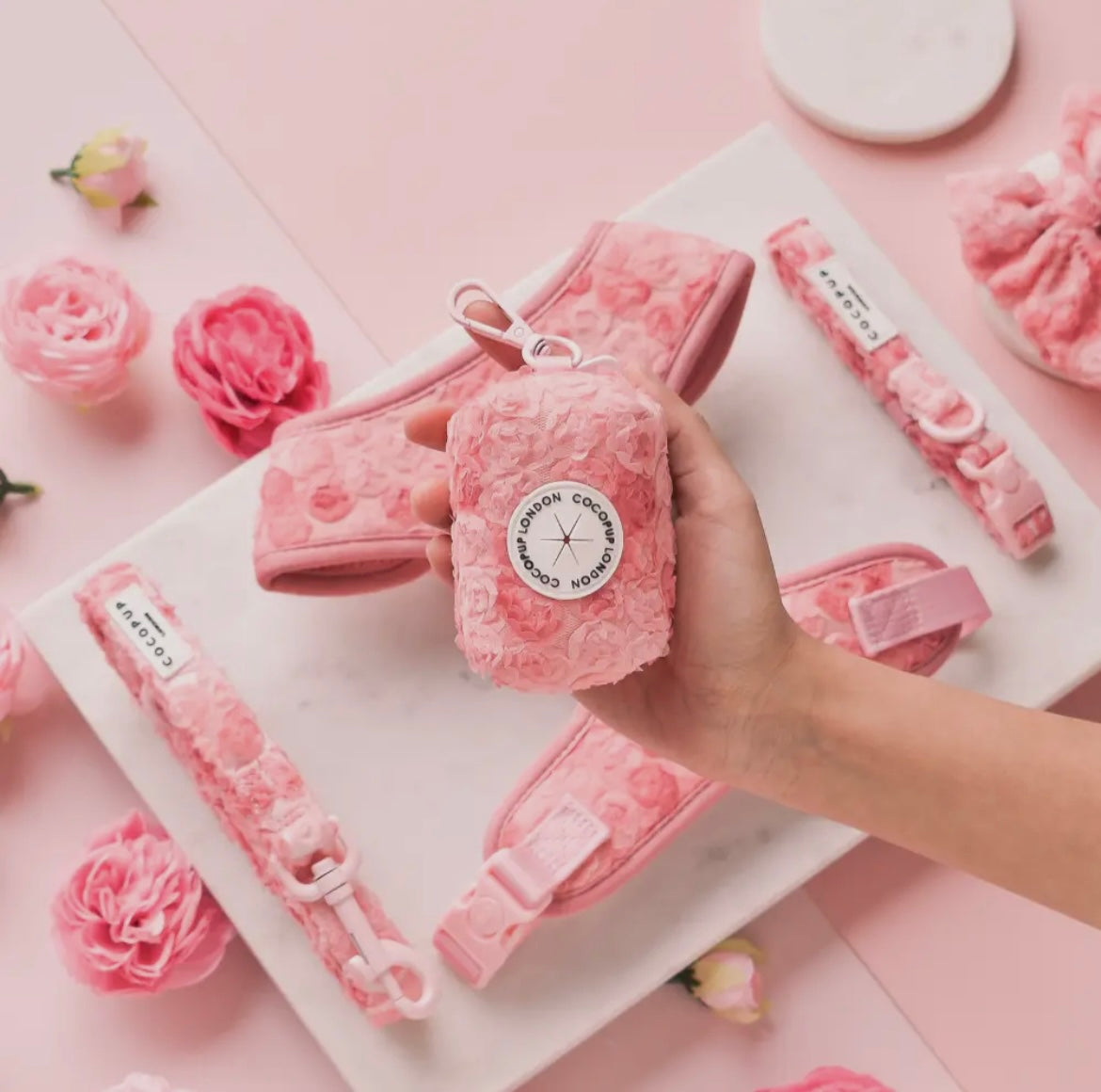Porte Sacs à crottes Peony
